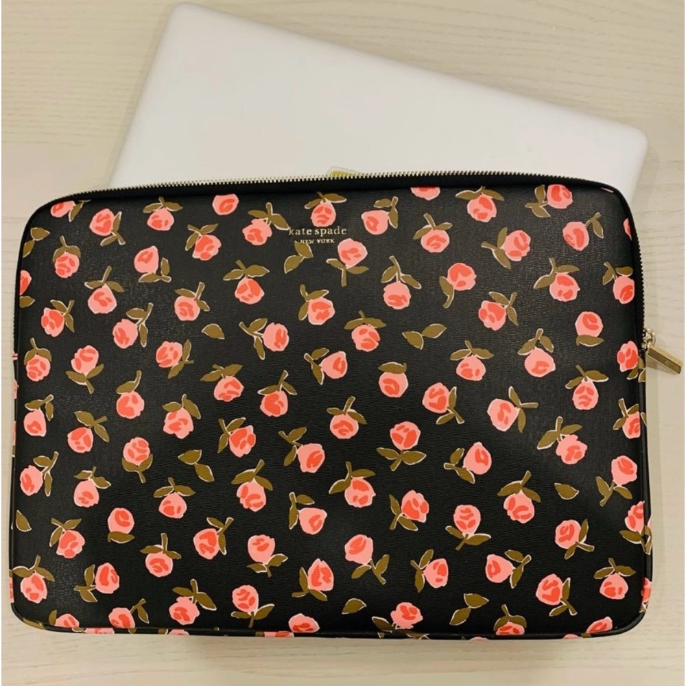 Kate Spade 15” Laptop Sleeve NWOT